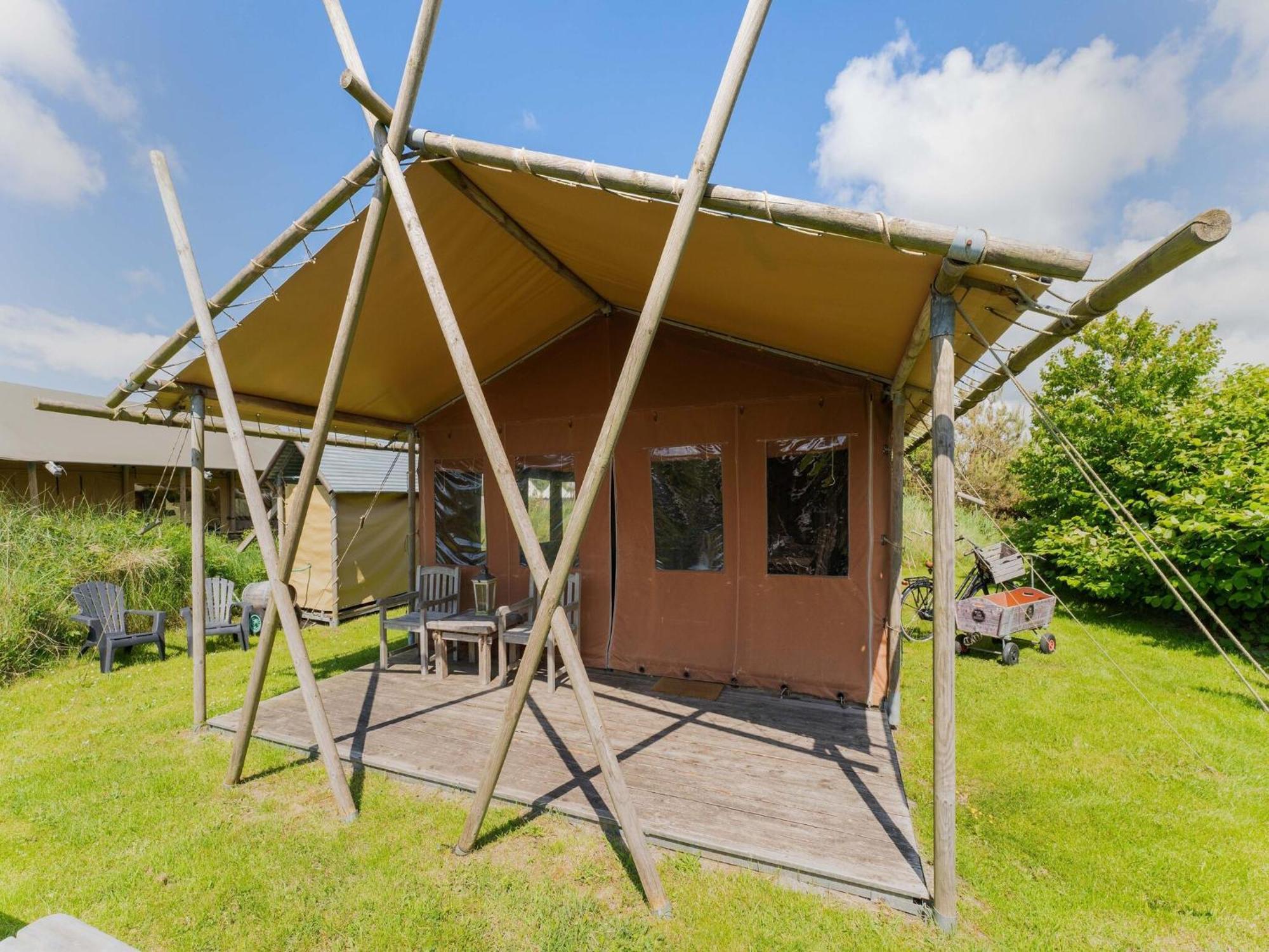 Quaint Bungalow In Callantsoog With Garden Экстерьер фото