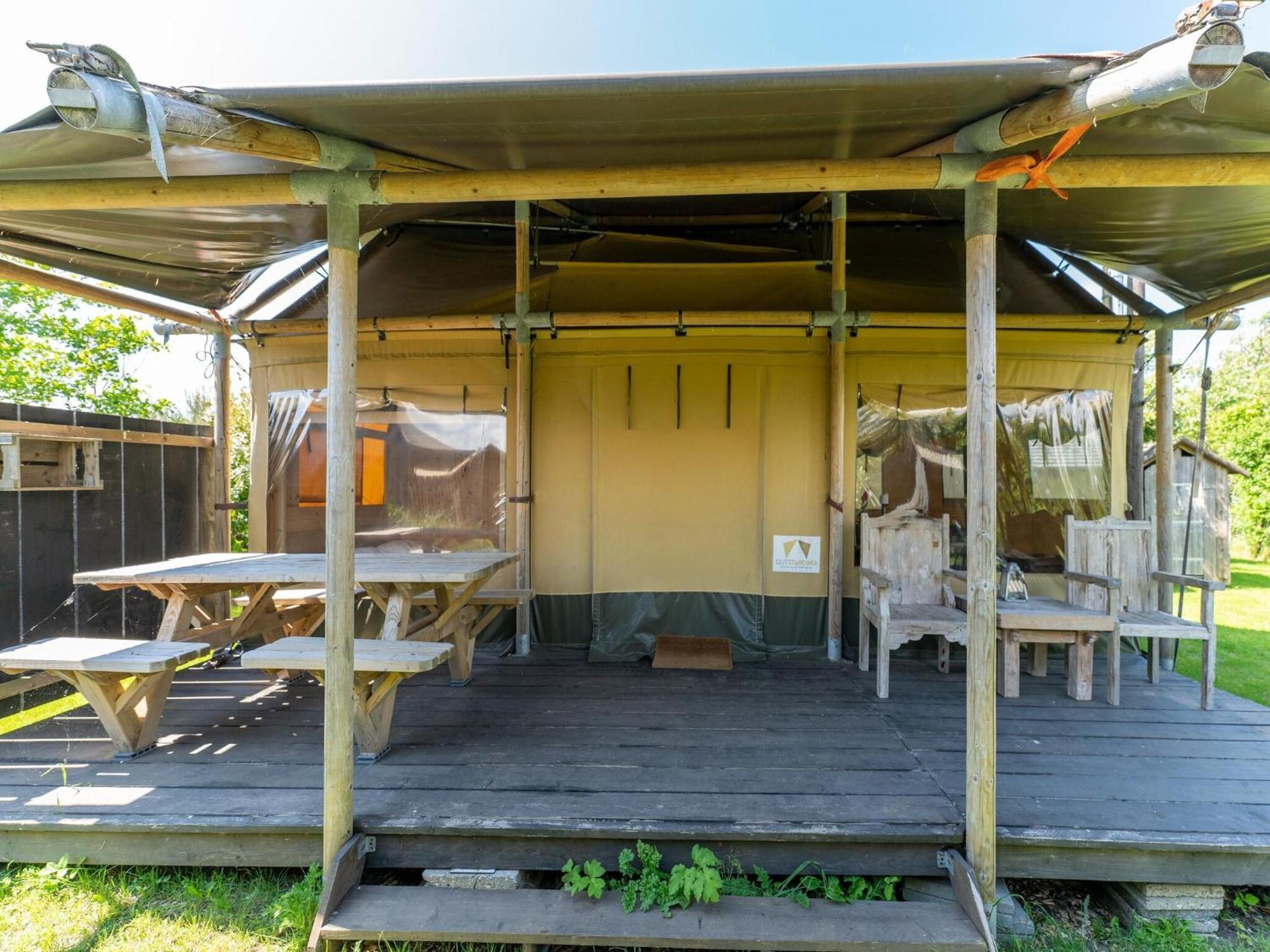 Quaint Bungalow In Callantsoog With Garden Экстерьер фото