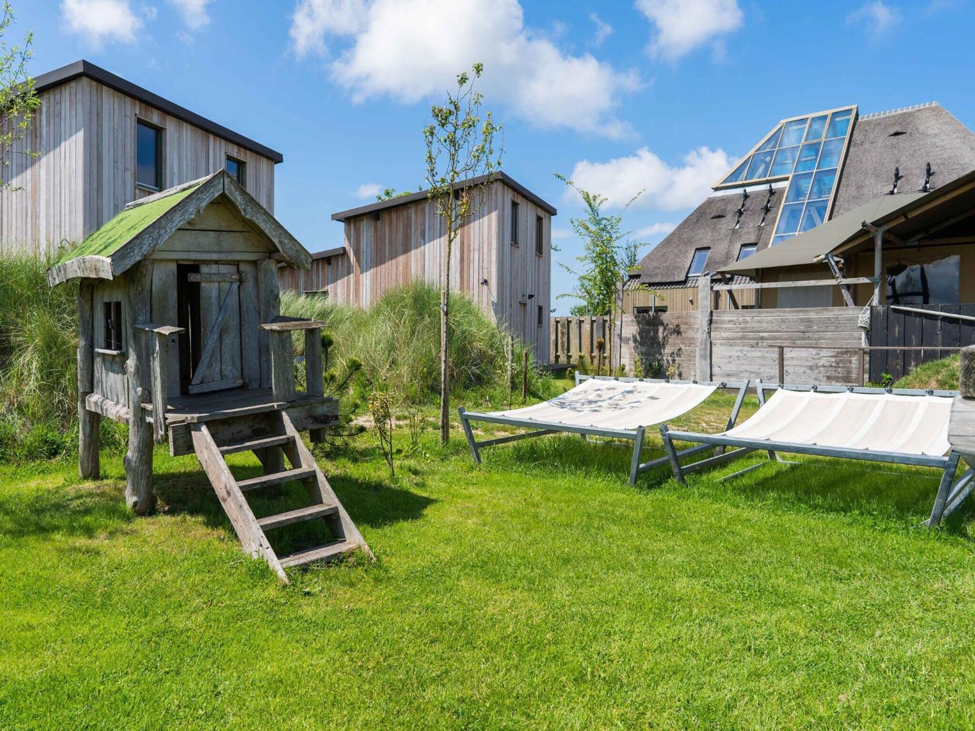 Quaint Bungalow In Callantsoog With Garden Экстерьер фото