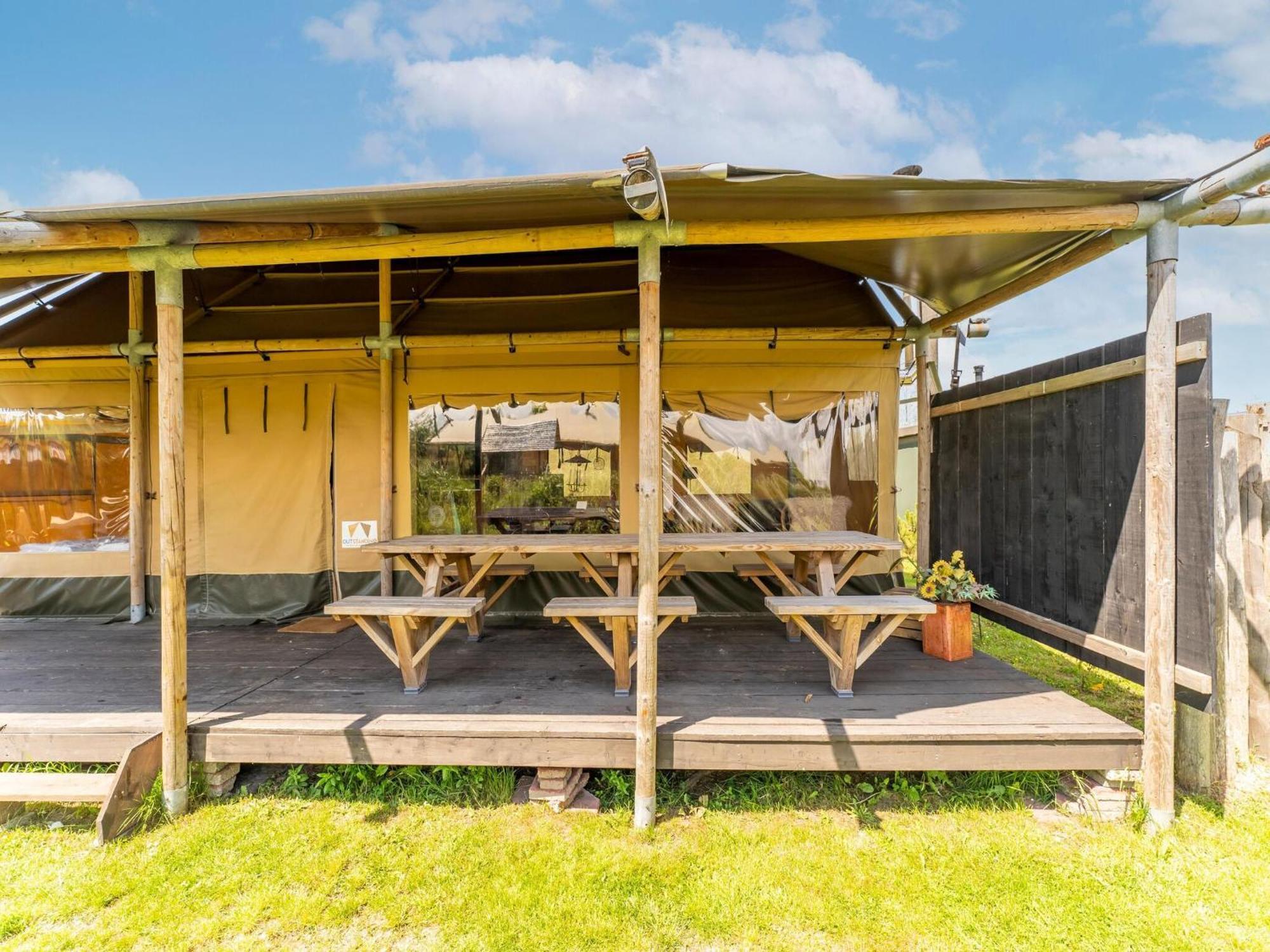 Quaint Bungalow In Callantsoog With Garden Экстерьер фото
